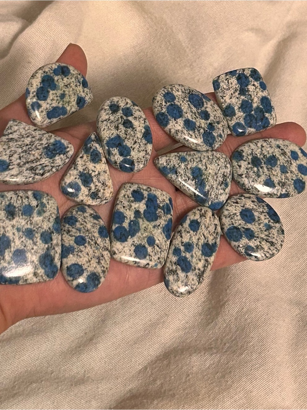 13pcs Lot Polished Blue & White K2 Jasper Accent Stones -